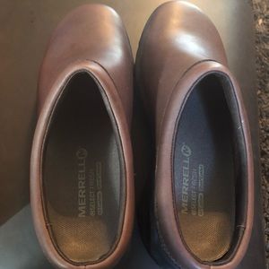 Brand New Merrells size 7